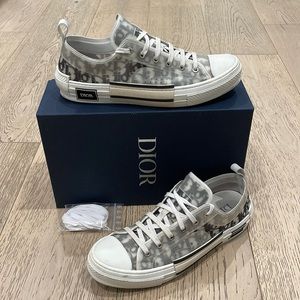Dior B23 Low-Top Sneaker (US 11 / EU 44)